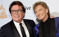 Barry Manilow and Garry Kief Source: Getty Photo by Kevin Mazur